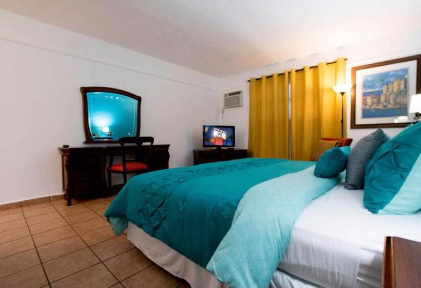 Отель Gables Inn