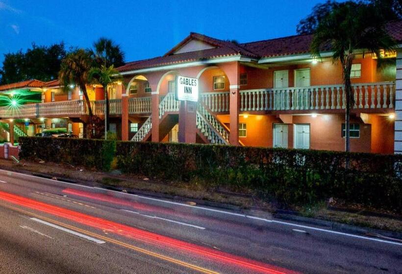 هتل Gables Inn