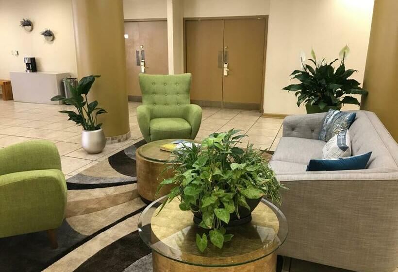 酒店 Golden Green   Charlotte