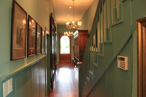 هتل The Green House Inn