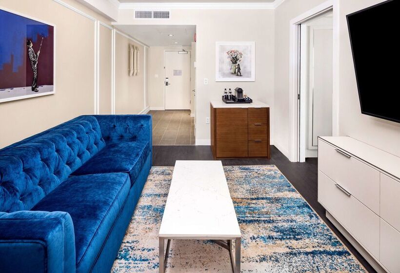 فندق Hilton Club The Quin New York