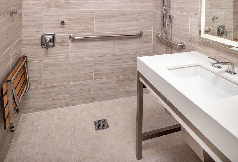 فندق Hilton Club The Quin New York