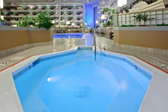 호텔 Holiday Inn Evansville Airport