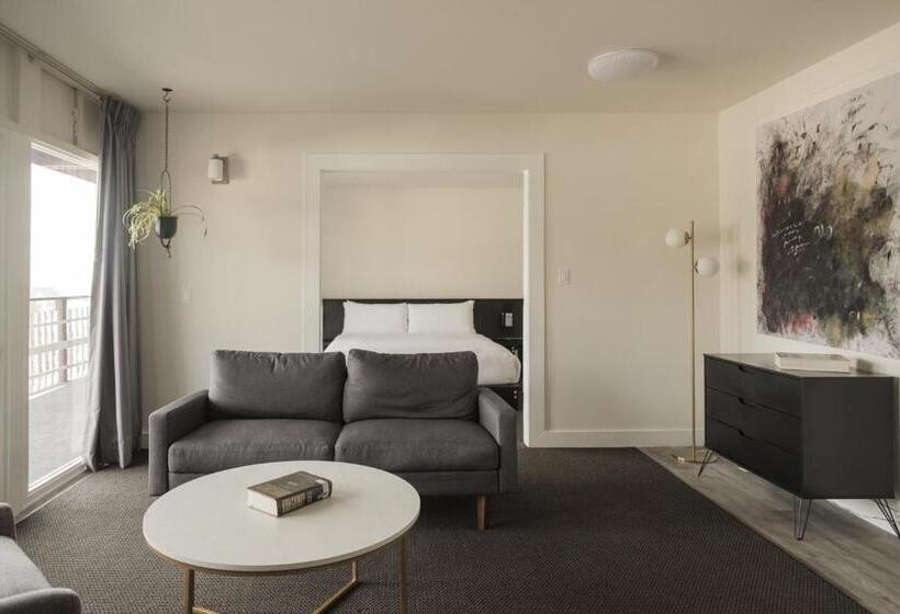 فندق Hollywood Hills