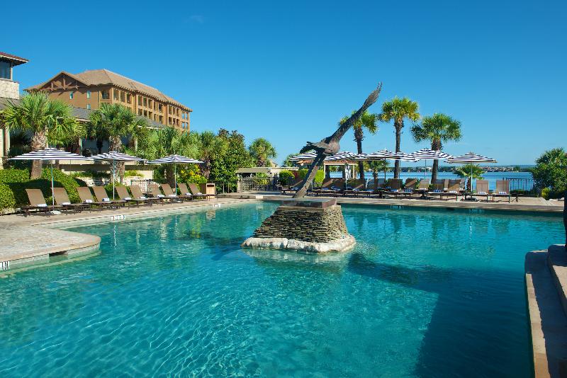 בית מלון כפרי Horseshoe Bay Resort