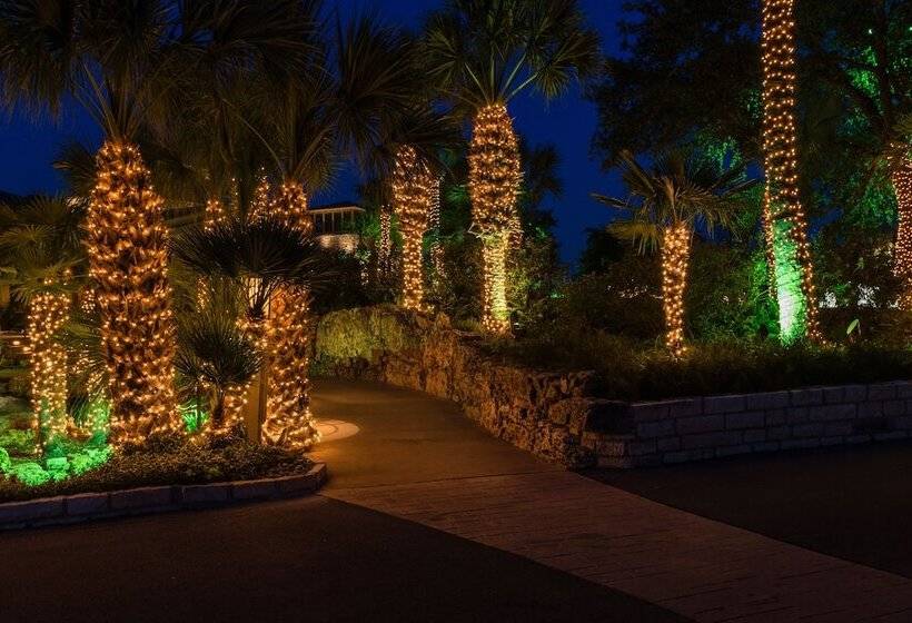 בית מלון כפרי Horseshoe Bay Resort