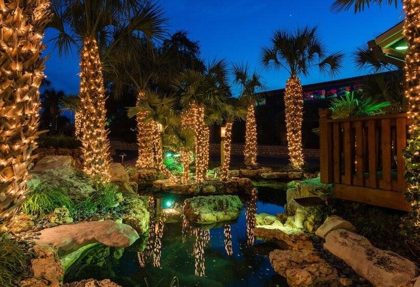 בית מלון כפרי Horseshoe Bay Resort