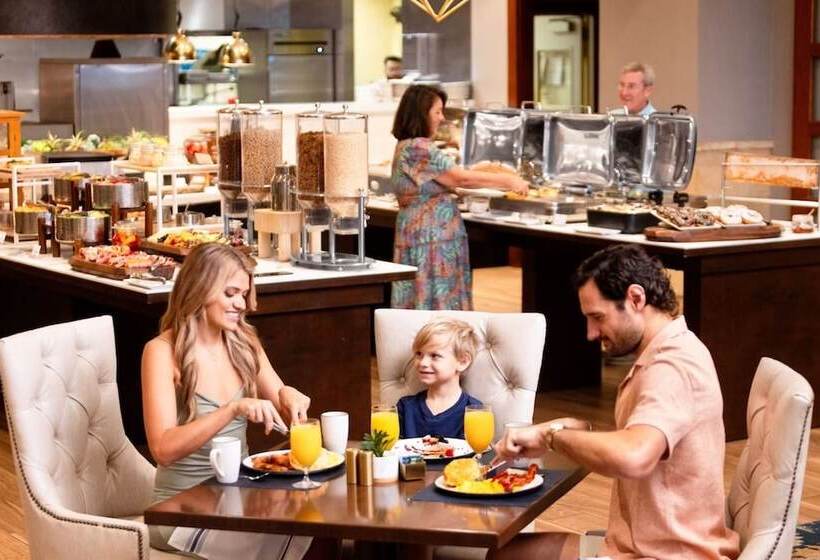 בית מלון כפרי Horseshoe Bay Resort