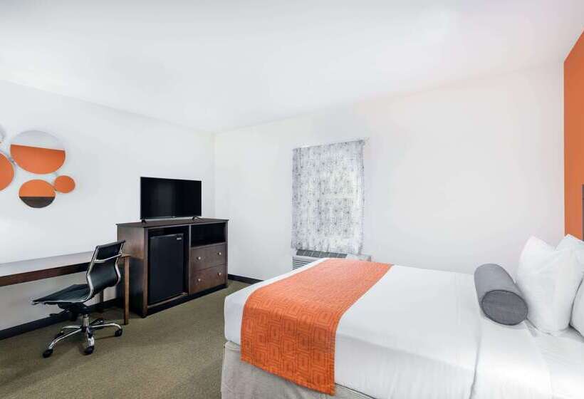 호텔 Howard Johnson By Wyndham Quincy/ Boston