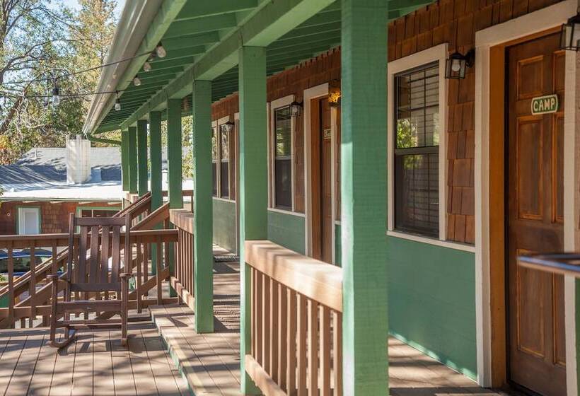 호텔 Idyllwild Inn