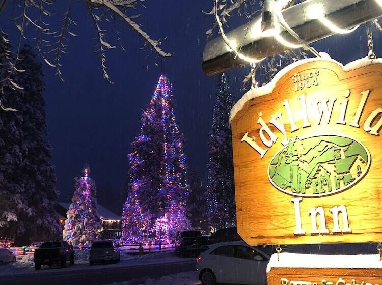 호텔 Idyllwild Inn