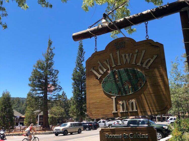호텔 Idyllwild Inn