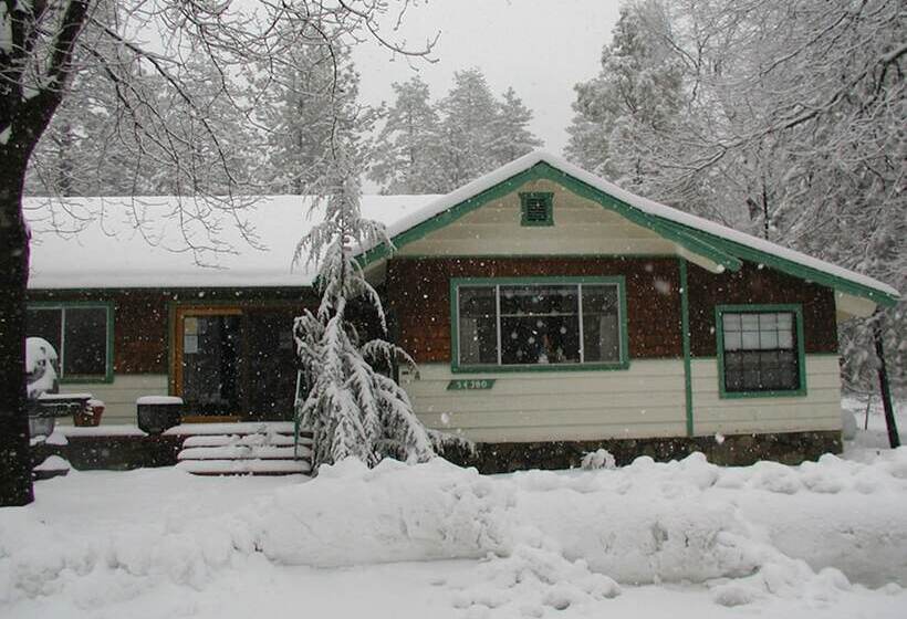 호텔 Idyllwild Inn