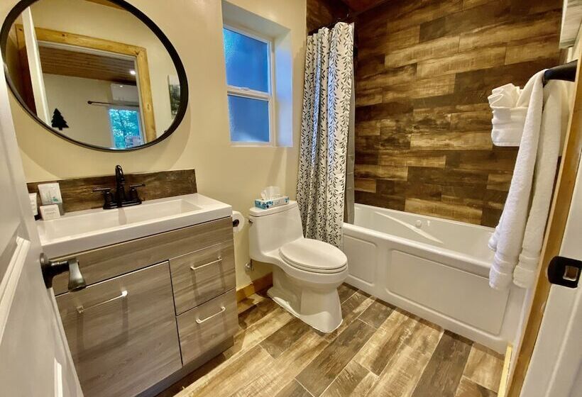 호텔 Idyllwild Inn