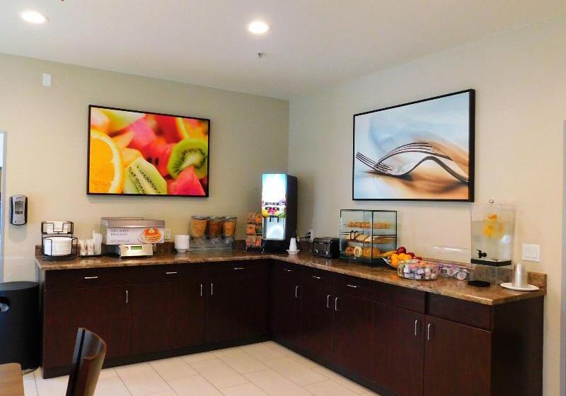 هتل Island Suites