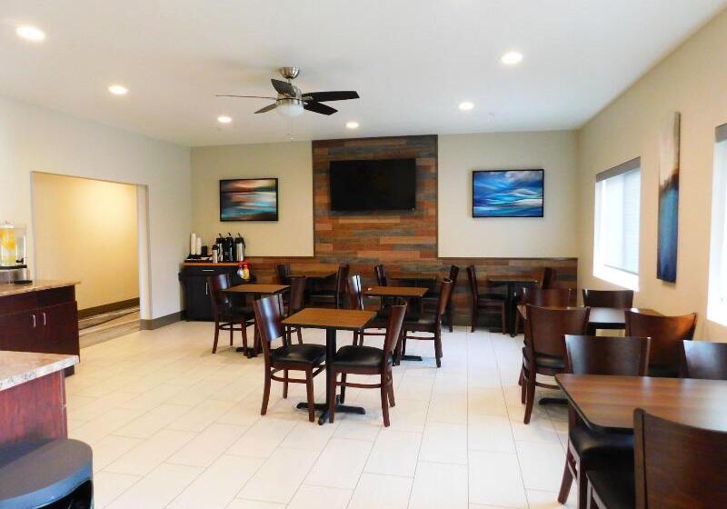 هتل Island Suites