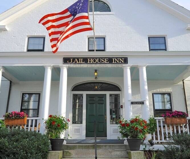 ホテル Jailhouse Inn