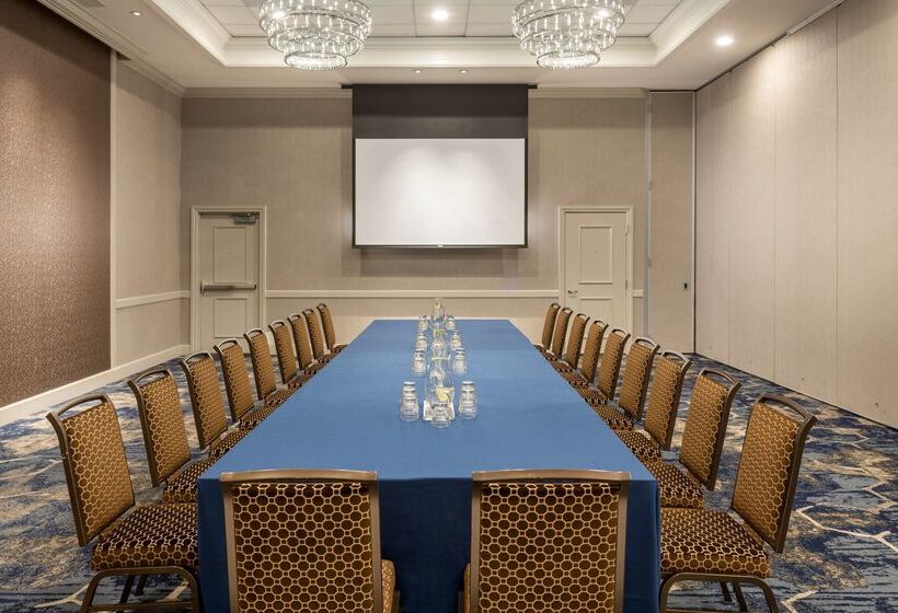Juniper Hotel Cupertino, Curio Collection By Hilton