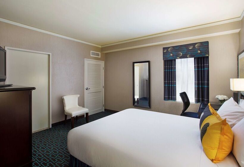 Juniper Hotel Cupertino, Curio Collection By Hilton