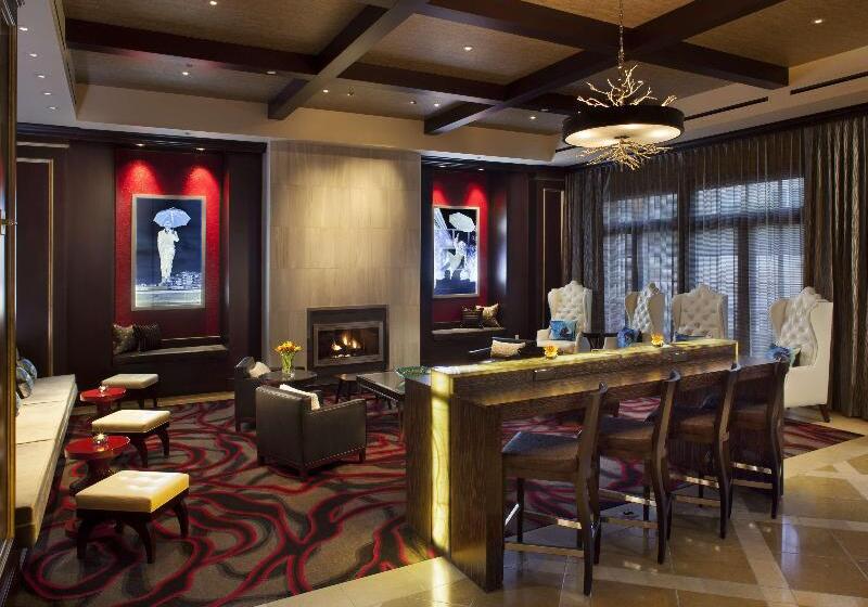 Juniper Hotel Cupertino, Curio Collection By Hilton