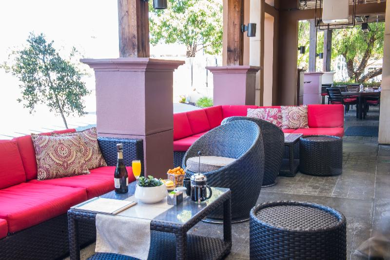 Juniper Hotel Cupertino, Curio Collection By Hilton