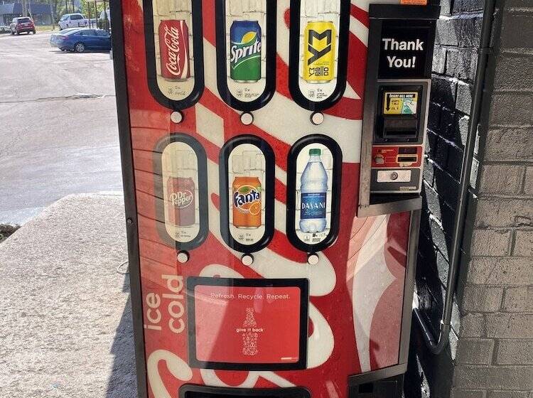 فندق Knights Inn Antioch