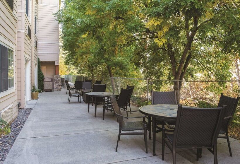 هتل La Quinta Inn By Wyndham Missoula