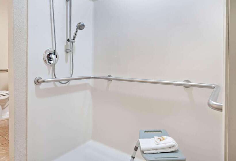 هتل La Quinta Inn By Wyndham Missoula