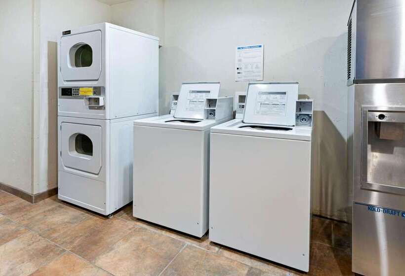 هتل La Quinta Inn By Wyndham Missoula