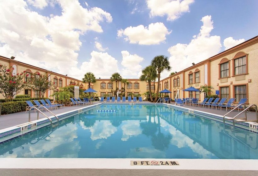 酒店 La Quinta Inn By Wyndham Orlando International Drive North