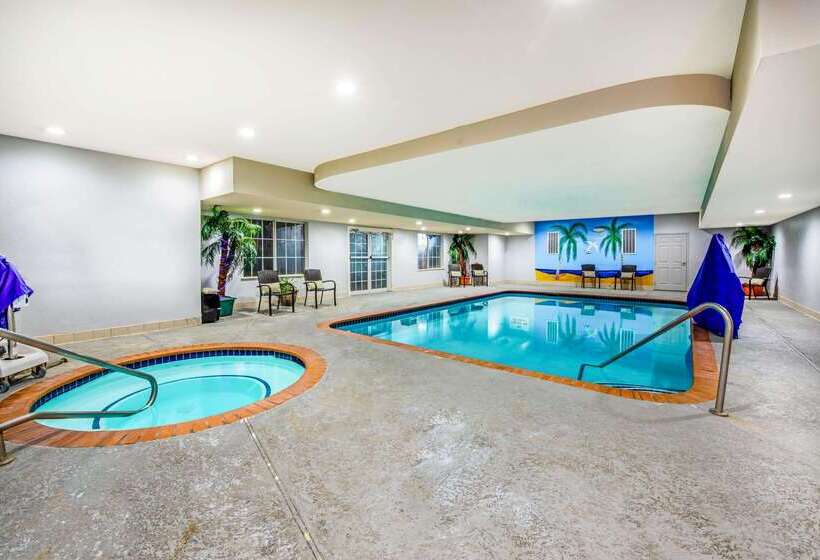 בית מלון כפרי La Quinta Inn & Suite Kingwood Houston Iah Airport 53200