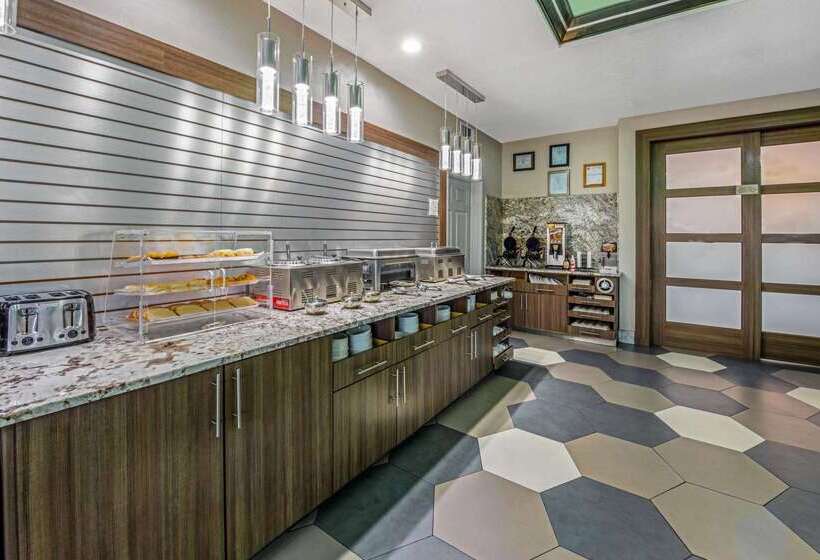 בית מלון כפרי La Quinta Inn & Suite Kingwood Houston Iah Airport 53200