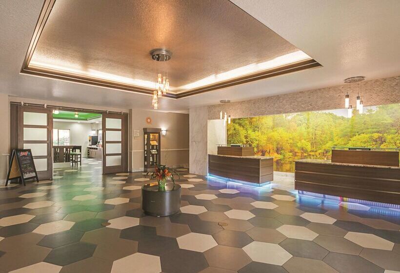 בית מלון כפרי La Quinta Inn & Suite Kingwood Houston Iah Airport 53200