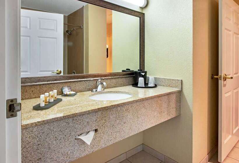 فندق La Quinta By Wyndham Albuquerque Midtown Newly Renovated