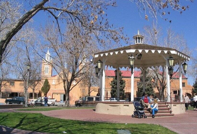 فندق La Quinta By Wyndham Albuquerque Midtown Newly Renovated