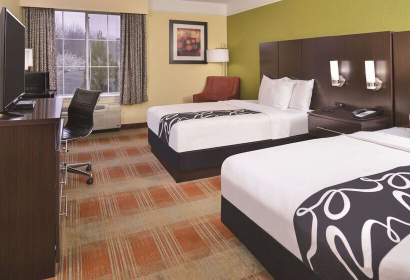 فندق La Quinta By Wyndham Atlanta South   Newnan