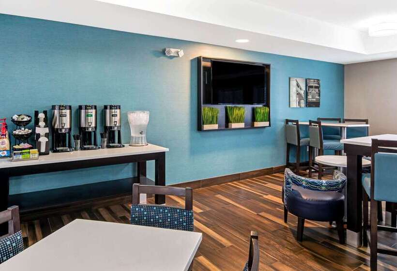 فندق La Quinta By Wyndham Atlanta South   Newnan