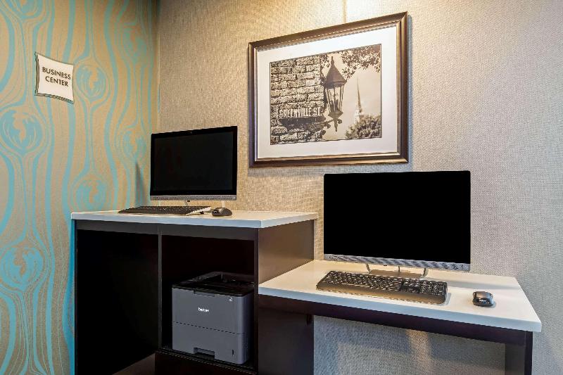 فندق La Quinta By Wyndham Atlanta South   Newnan