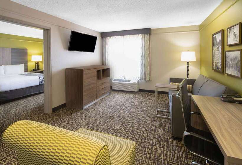 فندق La Quinta Inn & Suites By Wyndham Atlanta Stockbridge