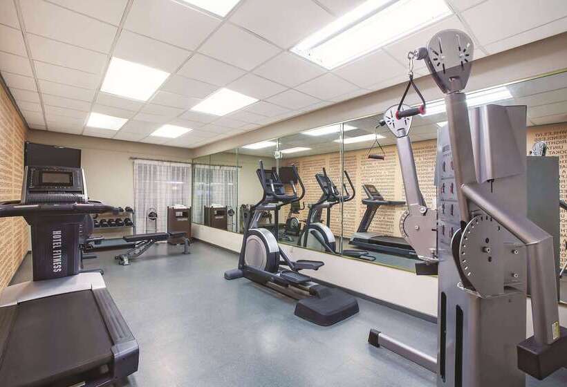 בית מלון כפרי La Quinta Inn & Suites By Wyndham Beaumont West