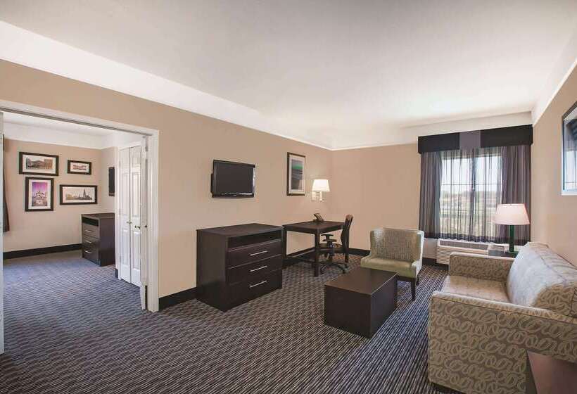 בית מלון כפרי La Quinta Inn & Suites By Wyndham Beaumont West