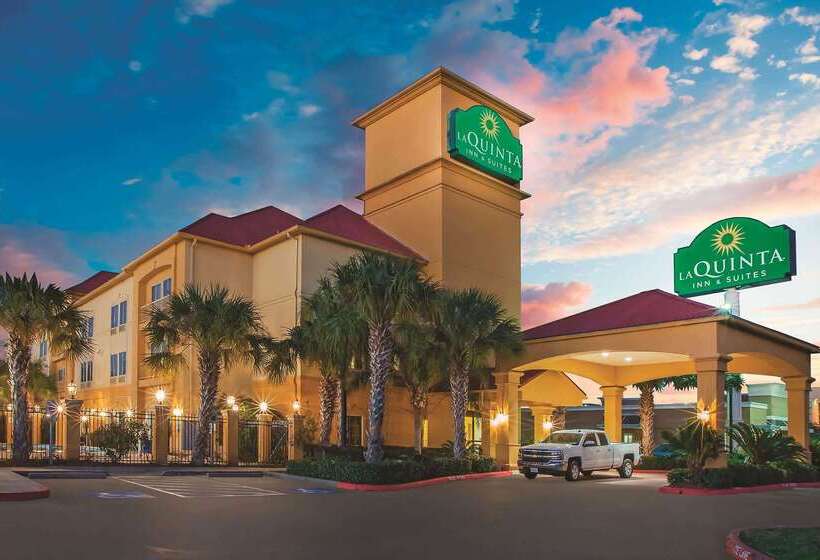 בית מלון כפרי La Quinta Inn & Suites By Wyndham Beaumont West