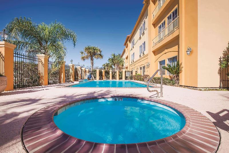 בית מלון כפרי La Quinta Inn & Suites By Wyndham Beaumont West