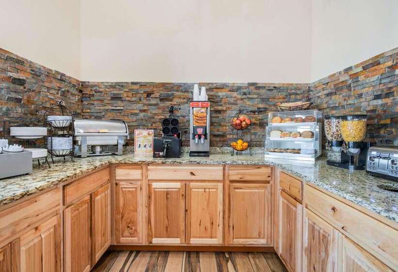 هتل La Quinta By Wyndham Belgrade   Bozeman Airport