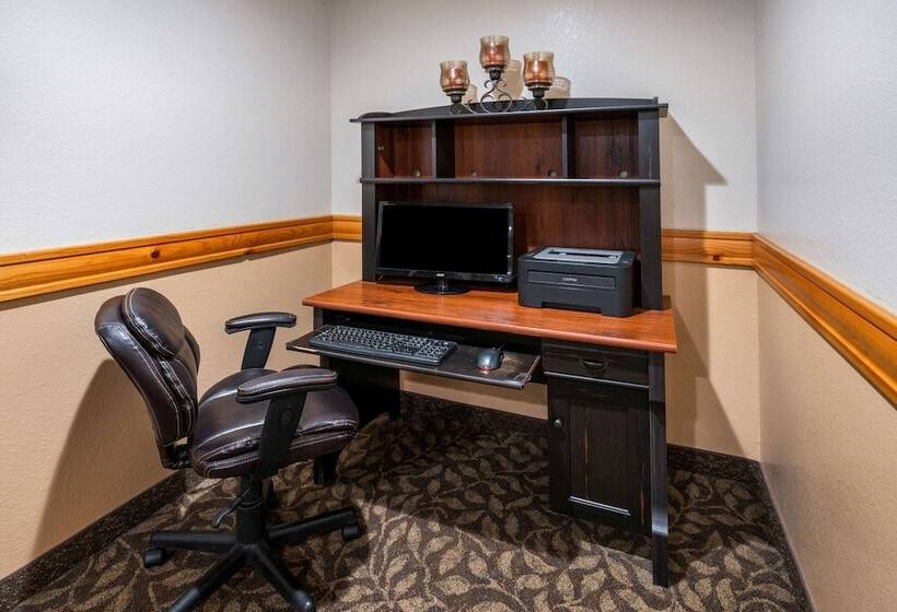 هتل La Quinta By Wyndham Belgrade   Bozeman Airport