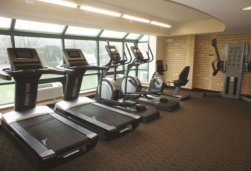 فندق La Quinta By Wyndham Boston Somerville