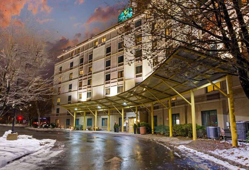 فندق La Quinta By Wyndham Boston Somerville