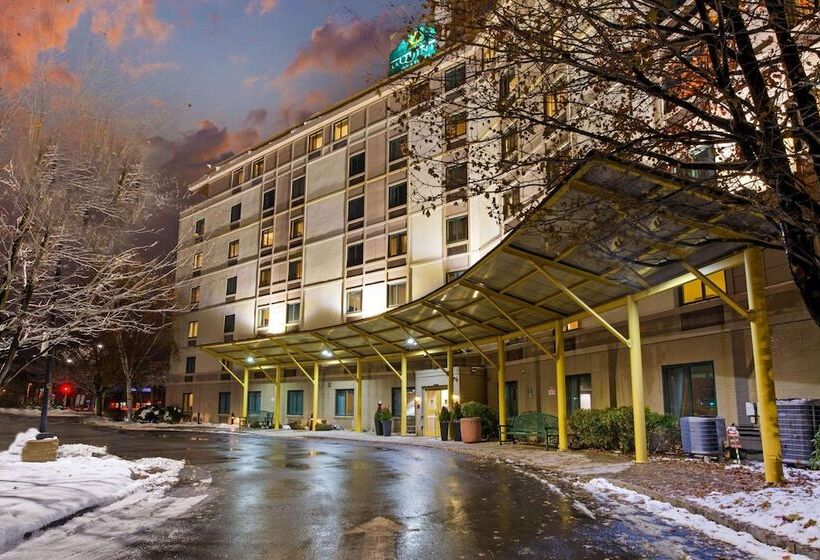 فندق La Quinta By Wyndham Boston Somerville