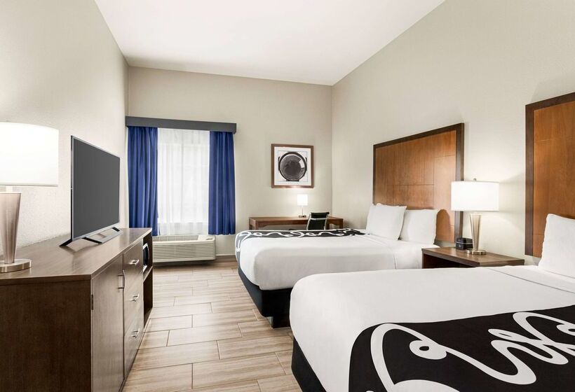 בית מלון כפרי La Quinta By Wyndham Brownsville North