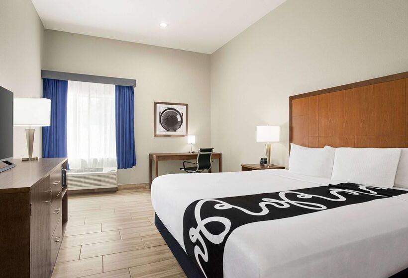 בית מלון כפרי La Quinta By Wyndham Brownsville North